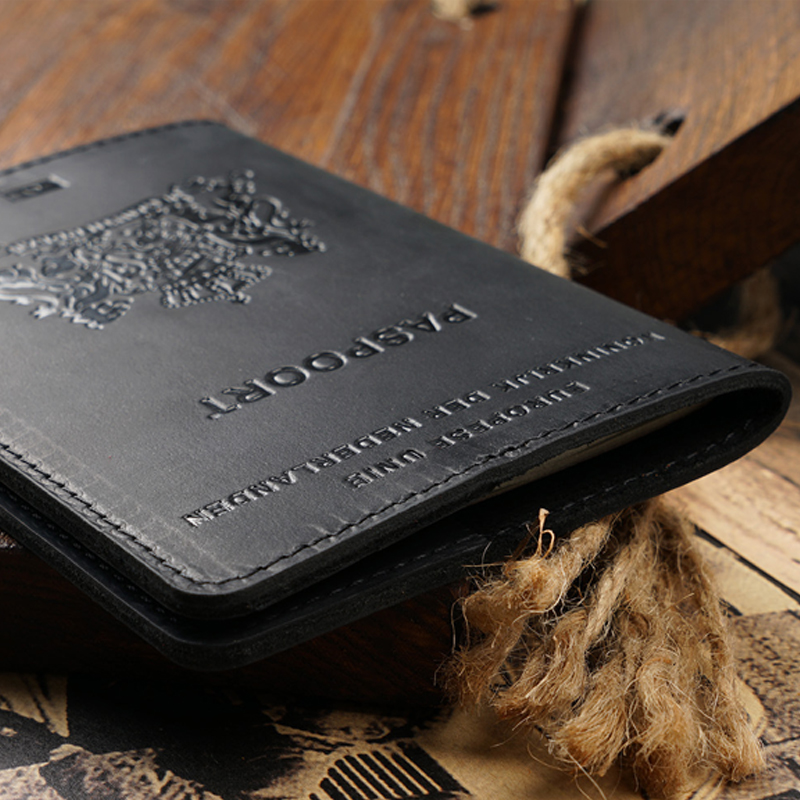 オランダパスポートカバー - 本革オランダトラベルウォレット - Passport Wallet Rfid のレビューと価格