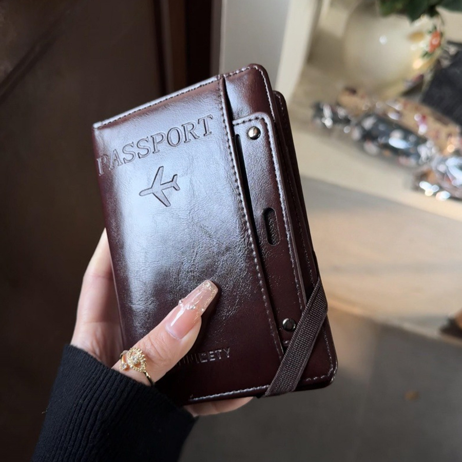 パスポートケースと財布が一体になった、盗難防止・磁気消去防止 - Passport Wallet Rfid のレビューと価格